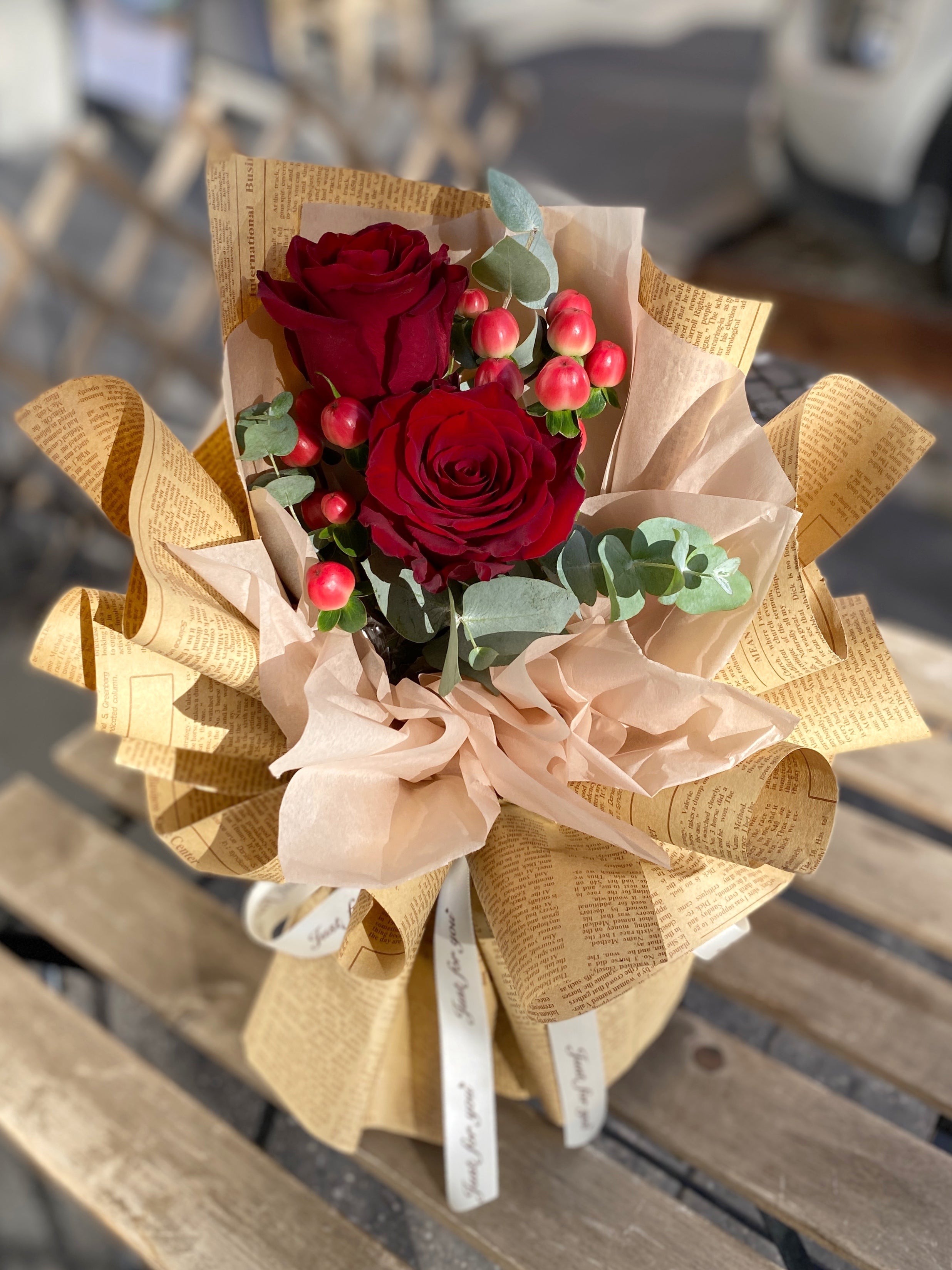 Super Mini Fresh Flower Bouquet - Red